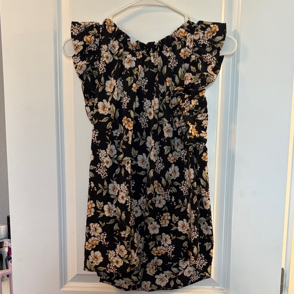 Floral Top  - Black and Cream